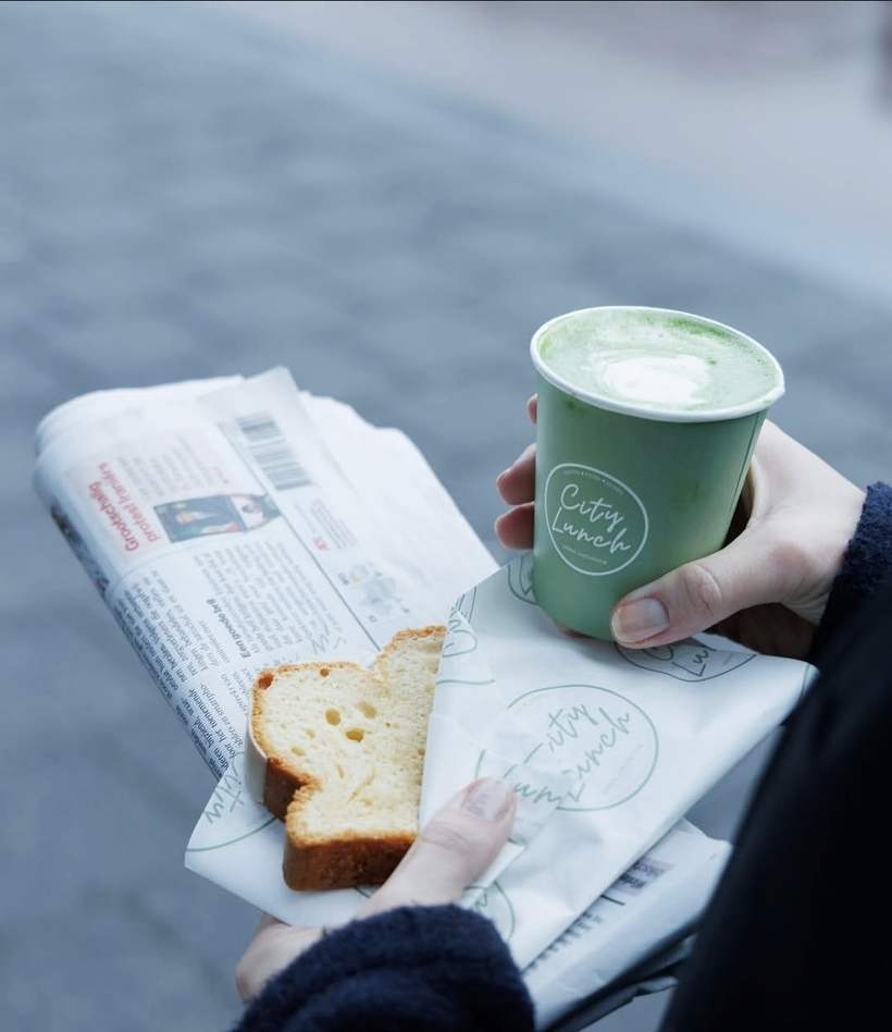 Matcha latte en cake